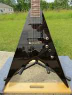 1_ESP_LTD_V_401FM_Flying_V_electric_guitar.jpg