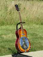 4_resonator_guitar.jpg